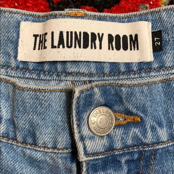 The Laundry Room cutoff denim shorts - Picture 4 of 5